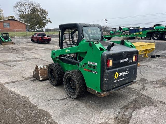 Bobcat S550 Мини товарачи
