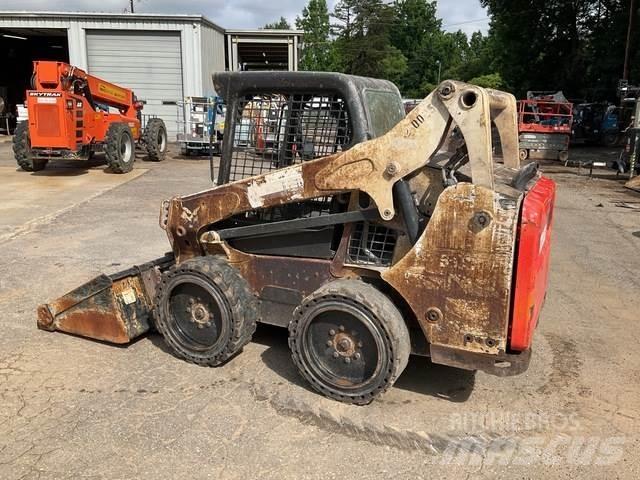 Bobcat S570 Мини товарачи

