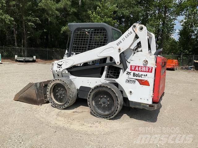 Bobcat S570 Мини товарачи
