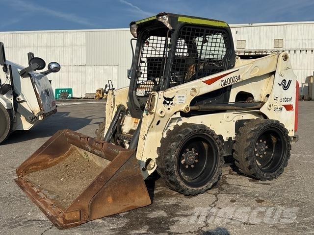 Bobcat S630 Мини товарачи
