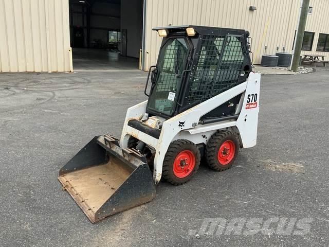 Bobcat S70 Мини товарачи
