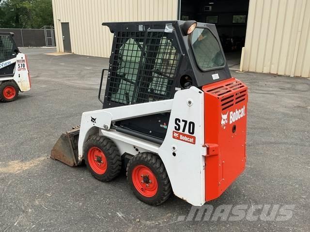 Bobcat S70 Мини товарачи
