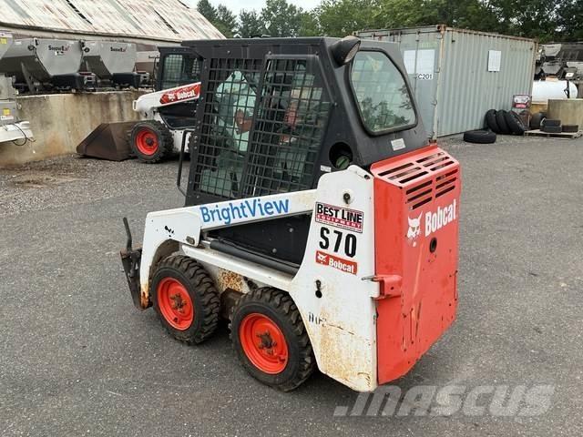 Bobcat S70 Мини товарачи
