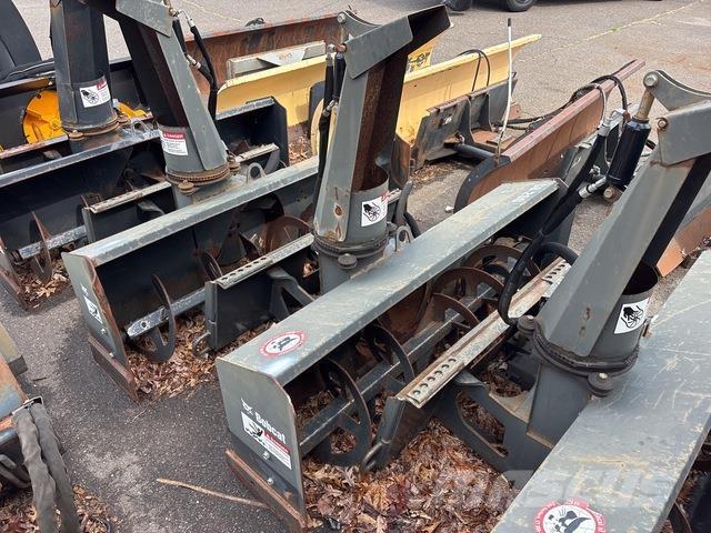 Bobcat SB200 Снегохвъргачки
