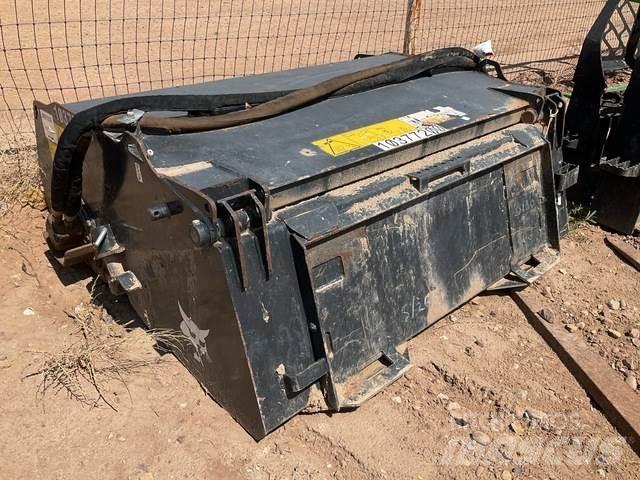Bobcat SWB60 Автоматични метачки с четки