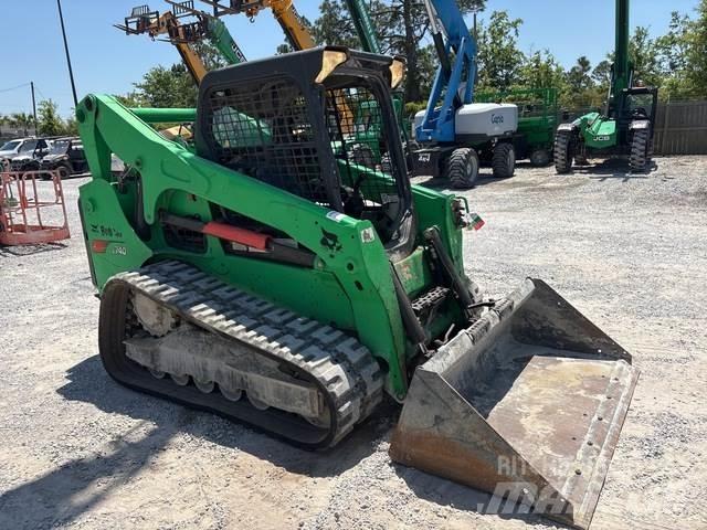 Bobcat T740 Мини товарачи
