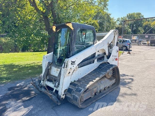 Bobcat T740 Мини товарачи
