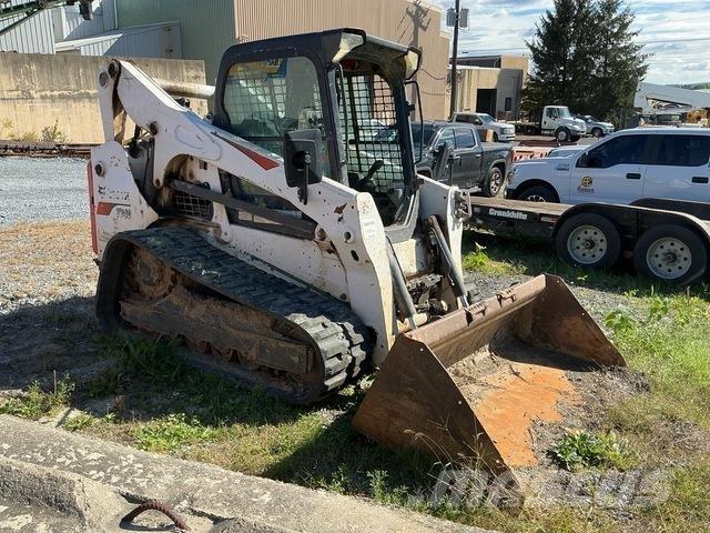 Bobcat T740 Мини товарачи
