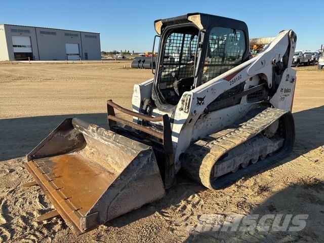 Bobcat T740 Мини товарачи
