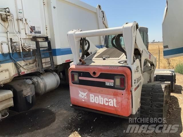 Bobcat T870 Мини товарачи
