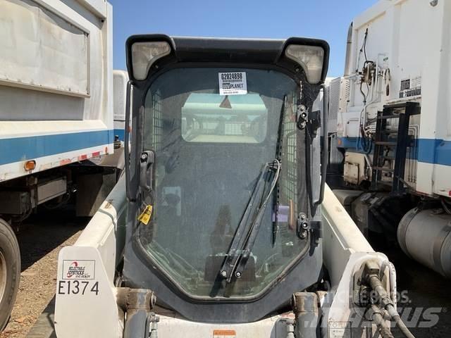 Bobcat T870 Мини товарачи
