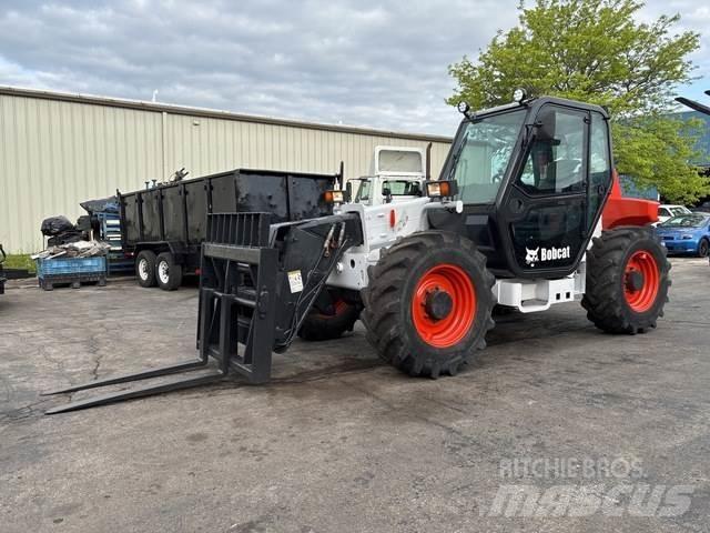 Bobcat V723 Телескопични товарачи