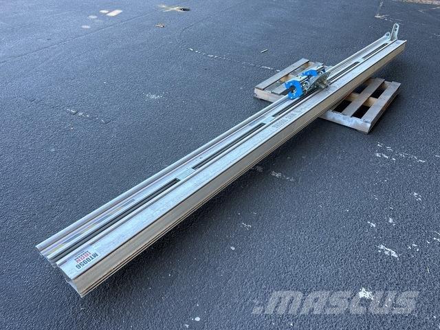  Bomac Мостови и портални кранове