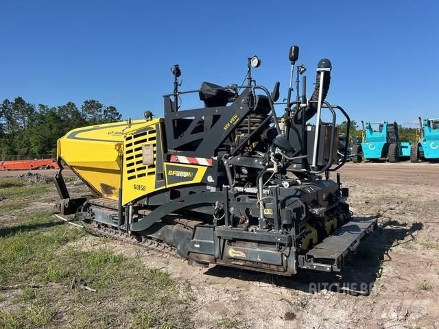 Bomag BF300C Машини за асфалт