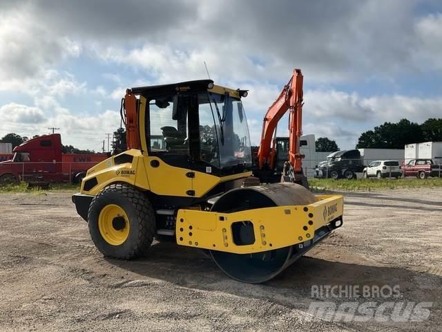 Bomag BW177D-5 Еднобарабанни ролки

