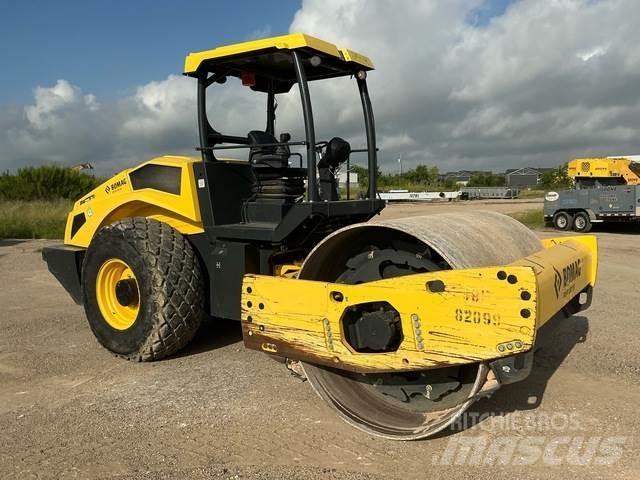 Bomag BW211D-5 Еднобарабанни ролки
