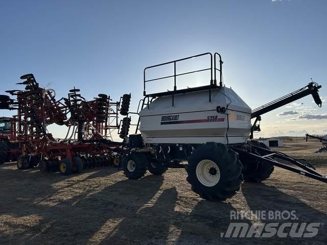 Bourgault 5710 Редосеялки