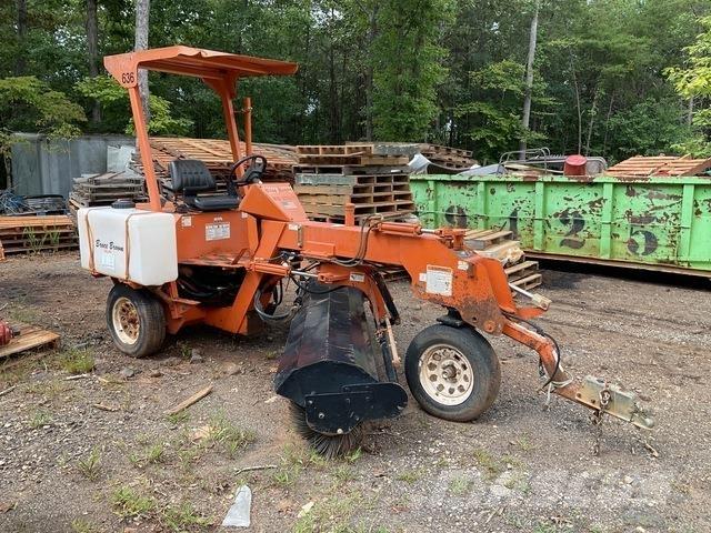 Broce BB250B Машини за почистване на закрито
