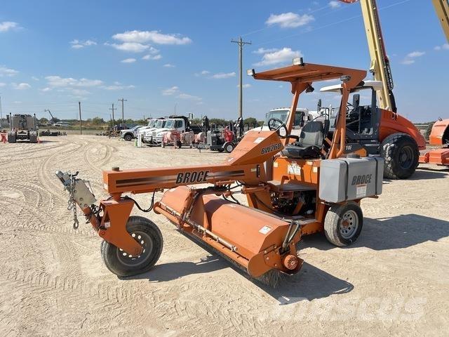 Broce BW260 Машини за почистване на закрито
