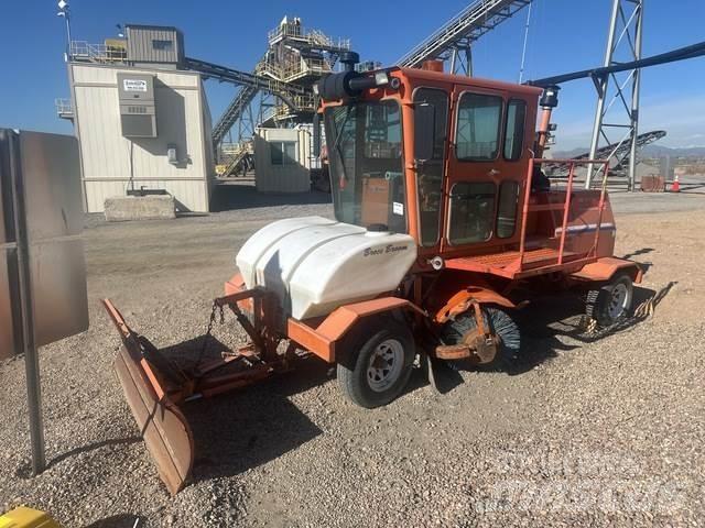 Broce CR350 Машини за почистване на закрито
