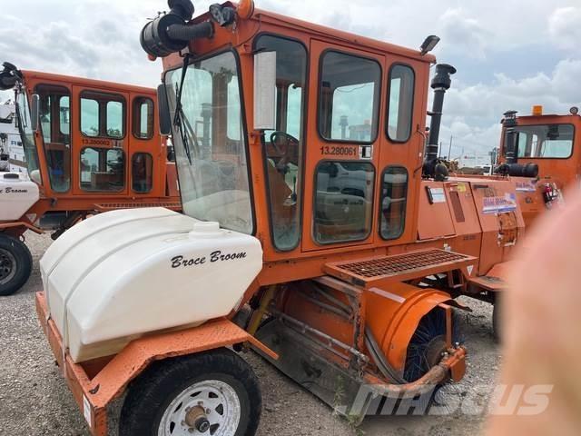 Broce CR350 Машини за почистване на закрито
