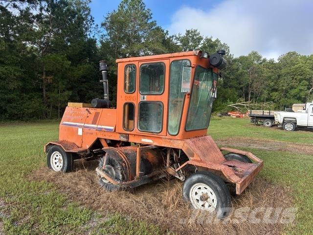 Broce KR-350 Машини за почистване на закрито
