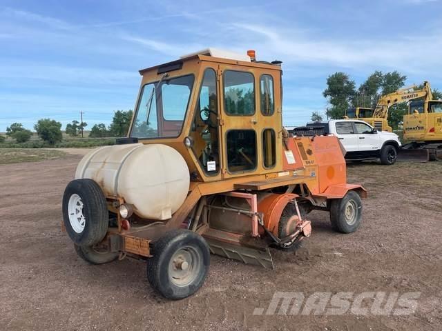 Broce RJ300 Машини за почистване на закрито
