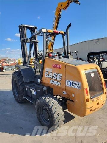 CASE 586H Камиони за херавни местности