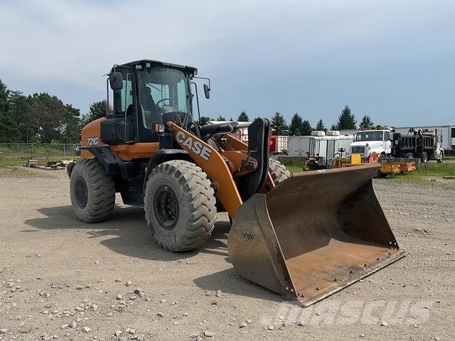 CASE 721G Колесни товарачи