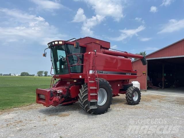 Case IH 2344 Комбайни