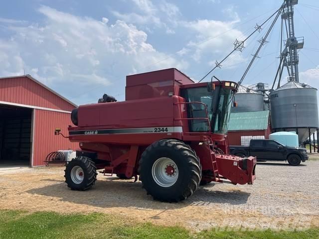 Case IH 2344 Комбайни