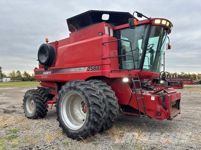 Case IH 2588 Комбайни