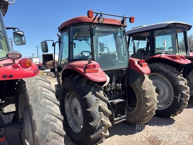 Case IH JX80 Трактори