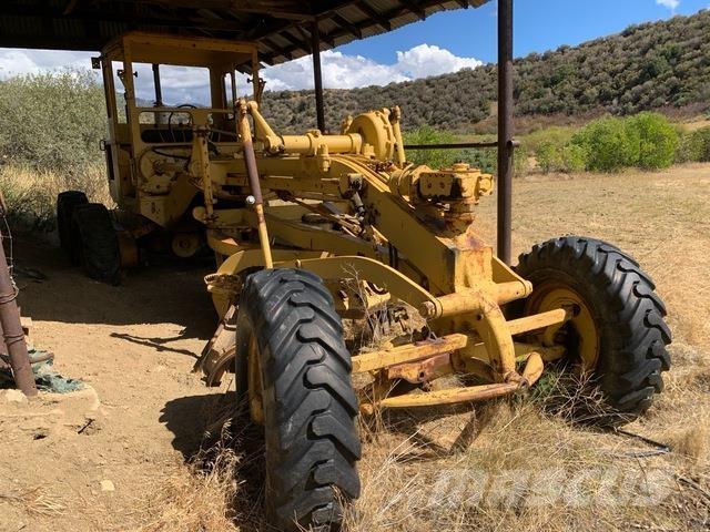 CAT 12E Грейдери