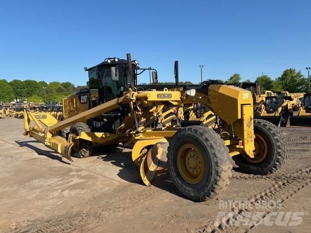 CAT 12M3 Грейдери