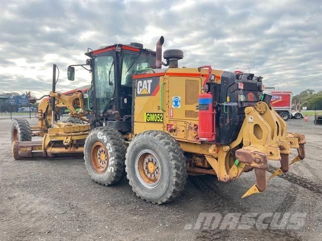 CAT 12M3 Грейдери
