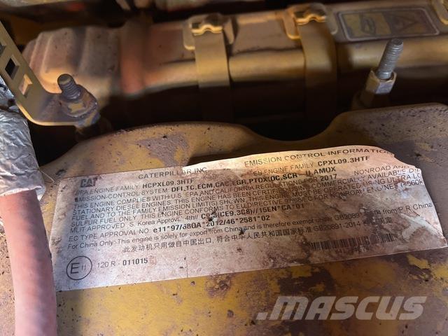 CAT 12M3 Грейдери