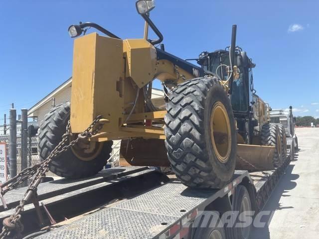 CAT 140 Грейдери