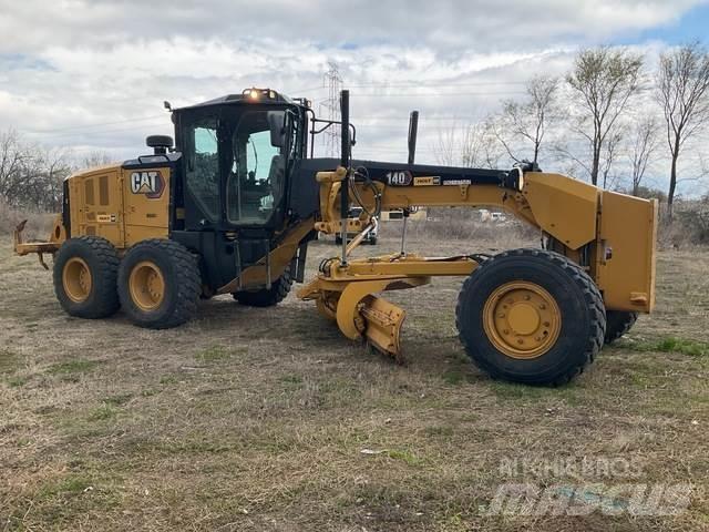CAT 140AWD Грейдери