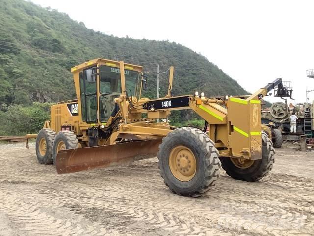 CAT 140K Грейдери