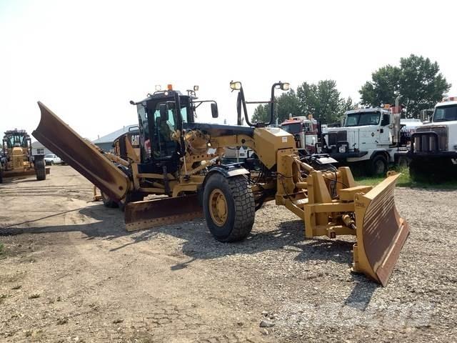 CAT 140M Грейдери