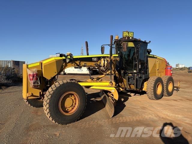 CAT 150 Грейдери