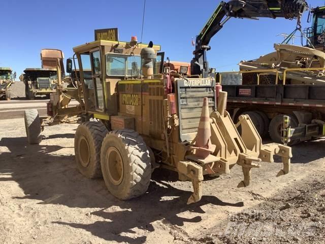 CAT 160H Грейдери