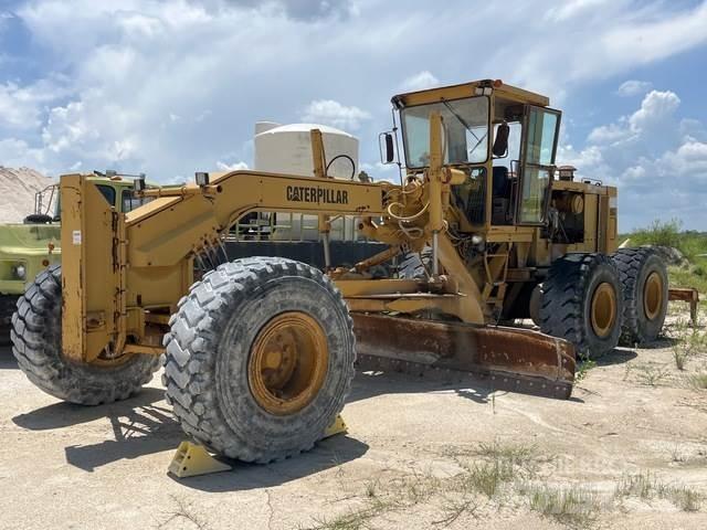 CAT 16G Грейдери