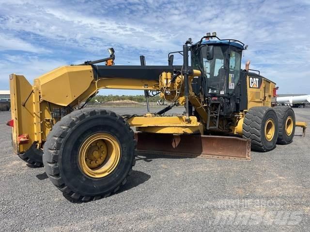 CAT 16M Грейдери