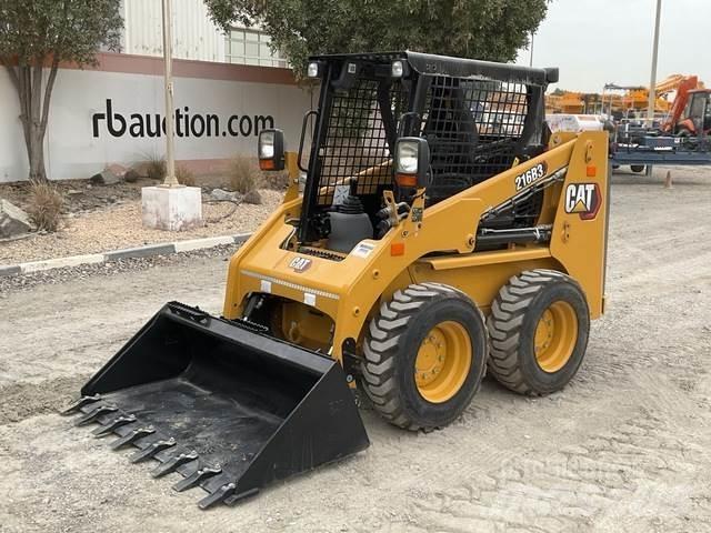 CAT 216B3 Мини товарачи
