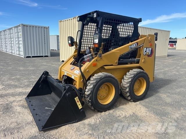 CAT 216B3 Мини товарачи
