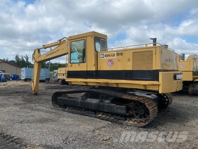 CAT 225 LC Верижен екскаватор