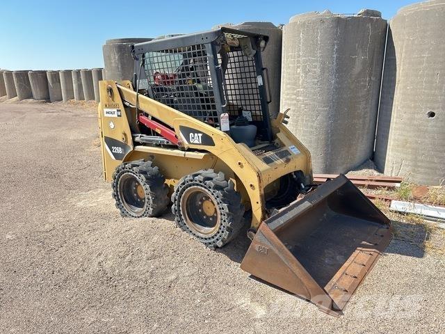 CAT 226B2 Мини товарачи
