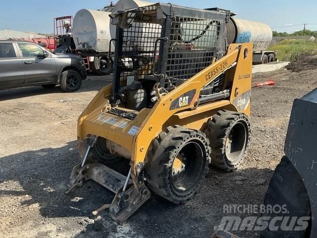 CAT 226B3 Мини товарачи

